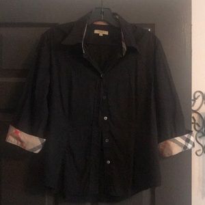Authentic Burberry black shirt very good condition